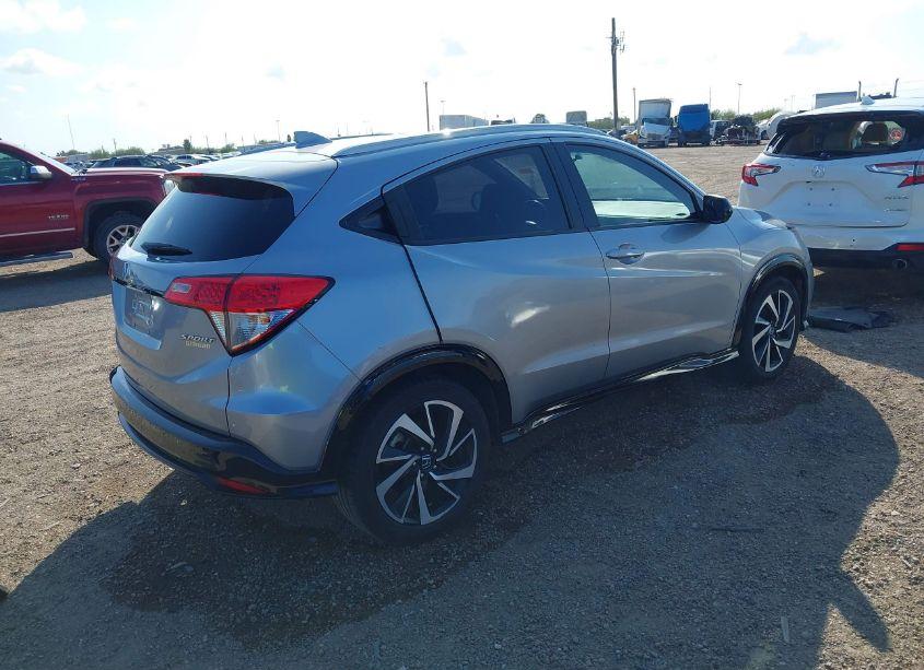 Photo 4 of 2020 Honda Hr-v 2WD SPORT (VIN 3CZRU5H17LM715973)