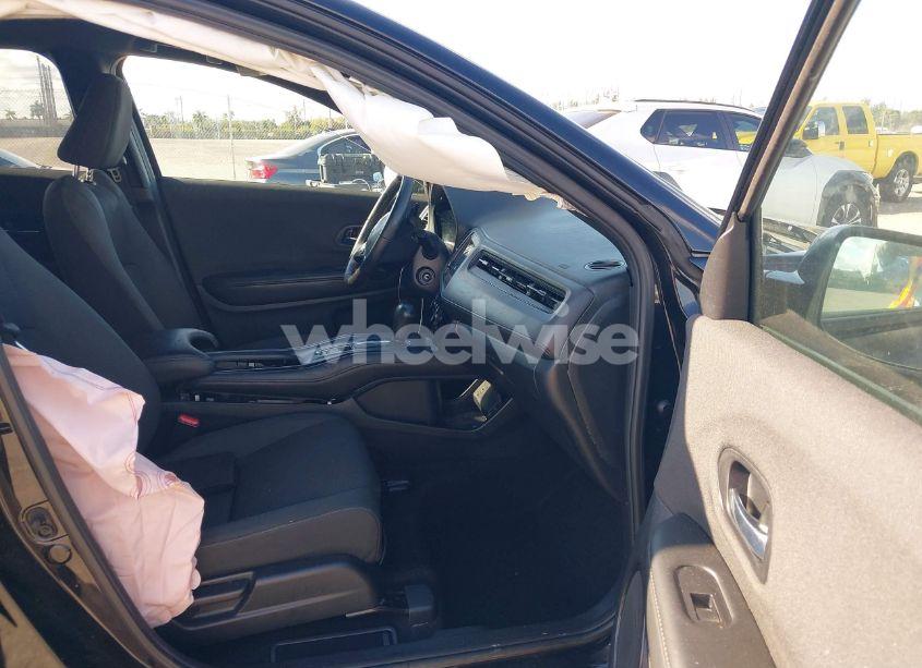 Photo 5 of 2021 Honda Hr-v 2WD SPORT (VIN 3CZRU5H17MM727848)