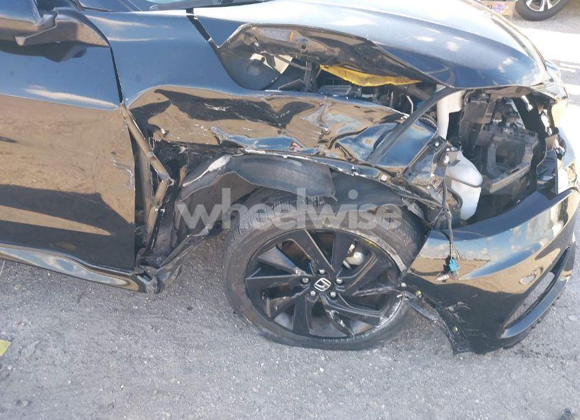 Photo 6 of 2021 Honda Hr-v 2WD SPORT (VIN 3CZRU5H17MM727848)