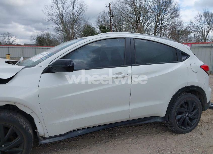 Photo 15 of 2021 Honda Hr-v 2WD SPORT (VIN 3CZRU5H17MM728238)