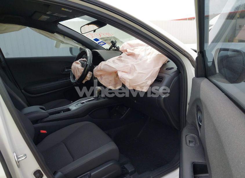 Photo 5 of 2021 Honda Hr-v 2WD SPORT (VIN 3CZRU5H17MM728238)