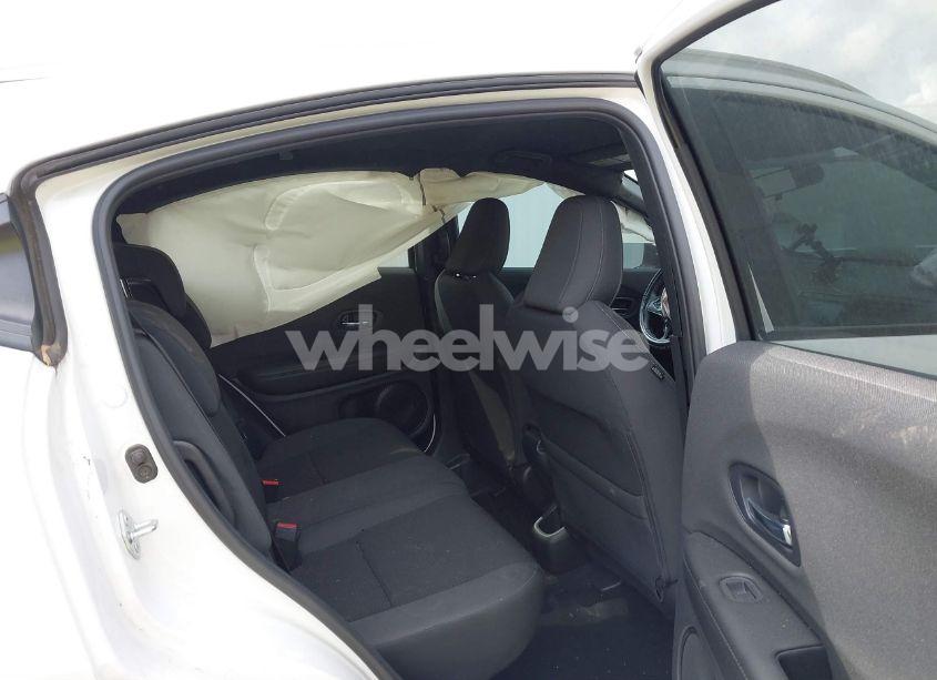 Photo 8 of 2021 Honda Hr-v 2WD SPORT (VIN 3CZRU5H17MM728238)