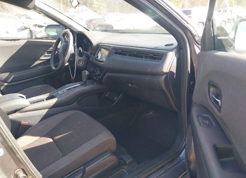 Photo 5 of 2022 Honda Hr-v 2WD SPORT (VIN 3CZRU5H17NM721243)