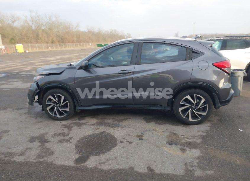 Photo 14 of 2019 Honda Hr-v SPORT (VIN 3CZRU5H18KG710178)