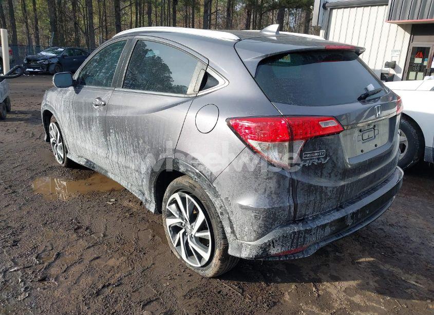 Photo 3 of 2019 Honda Hr-v SPORT (VIN 3CZRU5H18KG716210)