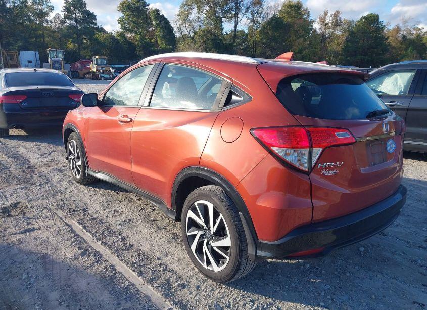 Photo 3 of 2019 Honda Hr-v SPORT (VIN 3CZRU5H18KM702549)