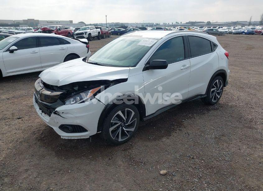 Photo 2 of 2019 Honda Hr-v SPORT (VIN 3CZRU5H18KM706875)