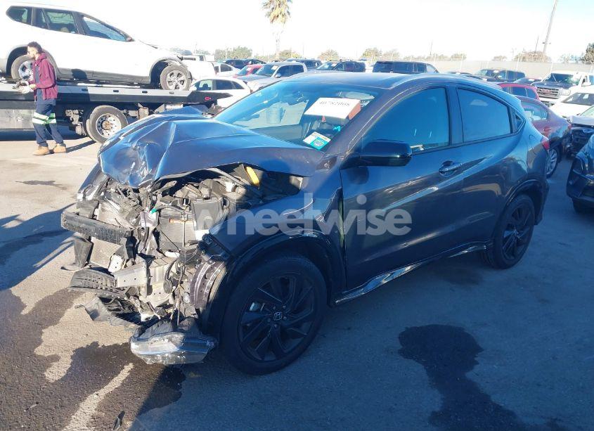 Photo 2 of 2022 Honda Hr-v 2WD SPORT (VIN 3CZRU5H18NM731893)