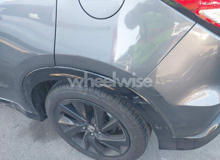 Photo 22 of 2022 Honda Hr-v 2WD SPORT (VIN 3CZRU5H18NM731893)