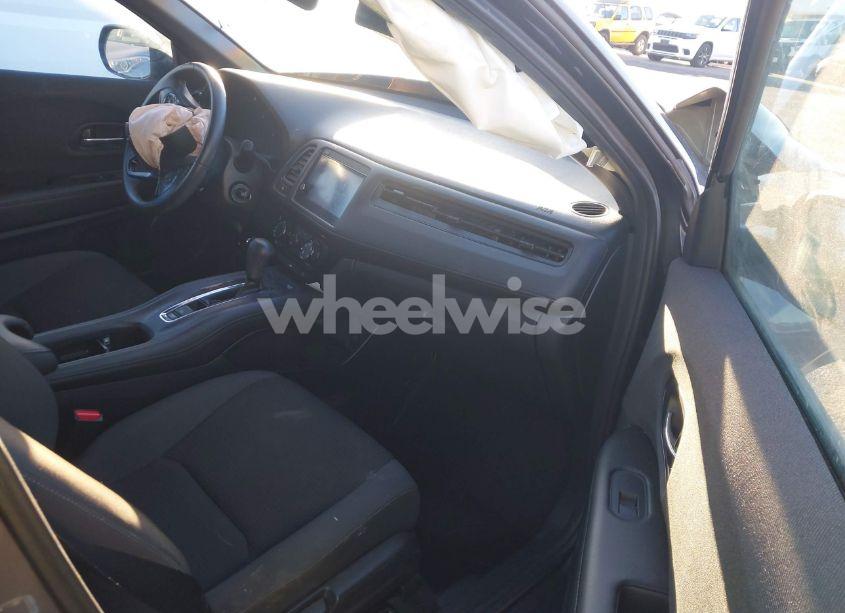 Photo 5 of 2022 Honda Hr-v 2WD SPORT (VIN 3CZRU5H18NM731893)