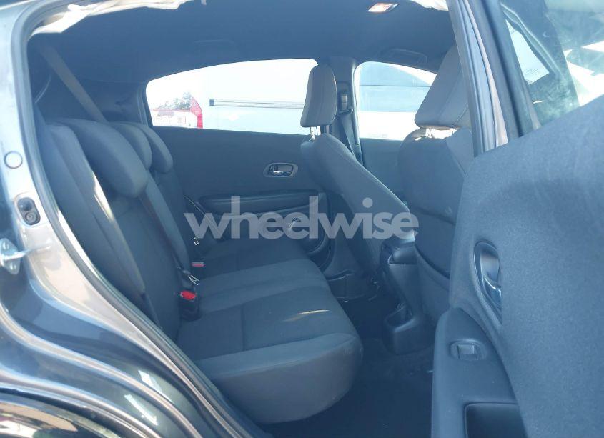 Photo 8 of 2022 Honda Hr-v 2WD SPORT (VIN 3CZRU5H18NM731893)