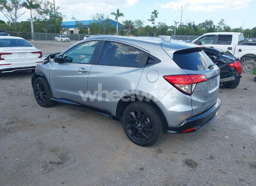 Photo 3 of 2022 Honda Hr-v 2WD SPORT (VIN 3CZRU5H18NM734812)