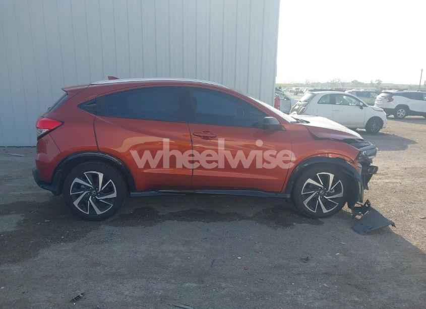 Photo 12 of 2019 Honda Hr-v SPORT (VIN 3CZRU5H19KG700663)