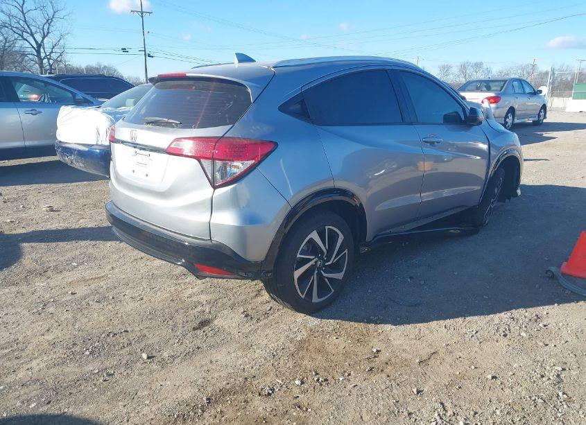 Photo 4 of 2019 Honda Hr-v SPORT (VIN 3CZRU5H19KG715437)