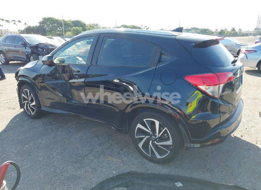 Photo 3 of 2019 Honda Hr-v SPORT (VIN 3CZRU5H19KM730134)
