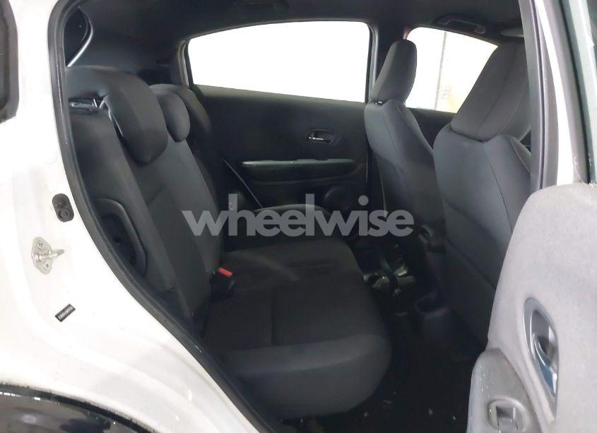 Photo 8 of 2019 Honda Hr-v SPORT (VIN 3CZRU5H1XKM707526)