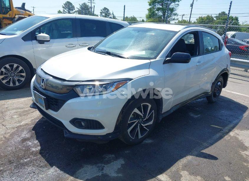 Photo 2 of 2020 Honda Hr-v 2WD SPORT (VIN 3CZRU5H1XLM717684)