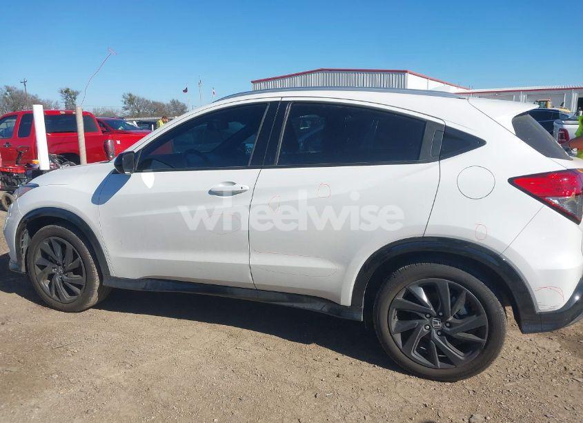 Photo 14 of 2021 Honda Hr-v 2WD SPORT (VIN 3CZRU5H1XMM725351)