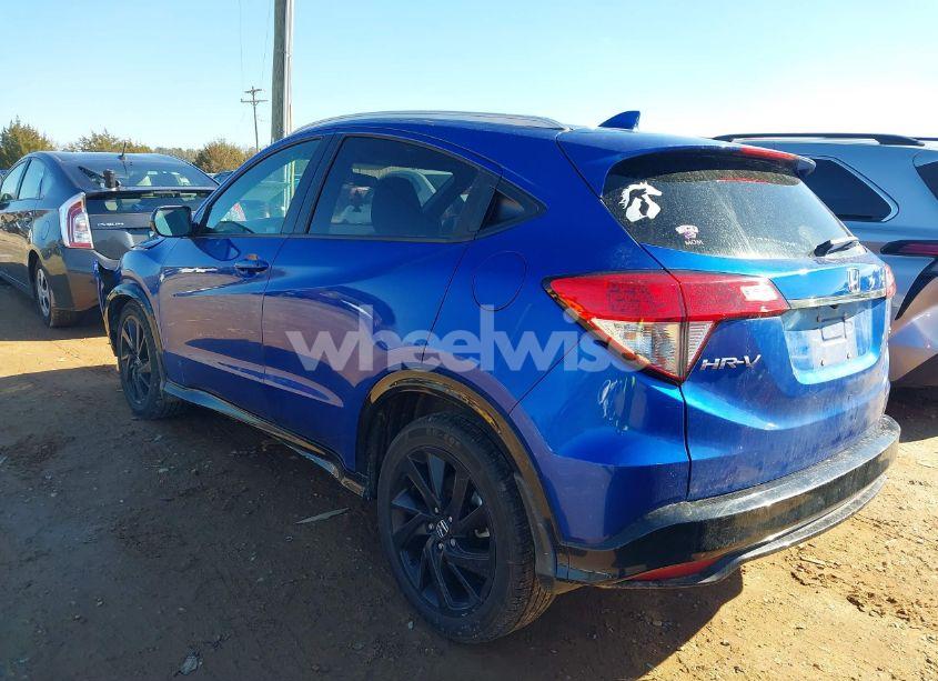 Photo 3 of 2022 Honda Hr-v 2WD SPORT (VIN 3CZRU5H1XNM731314)
