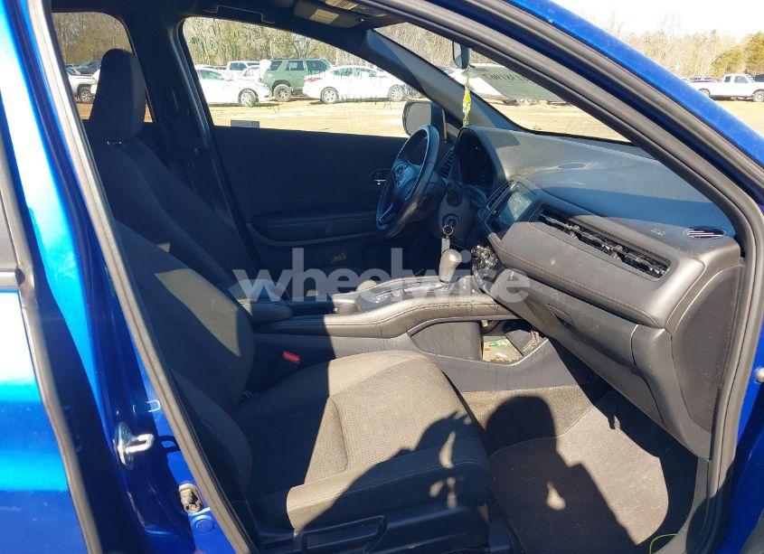 Photo 5 of 2022 Honda Hr-v 2WD SPORT (VIN 3CZRU5H1XNM731314)