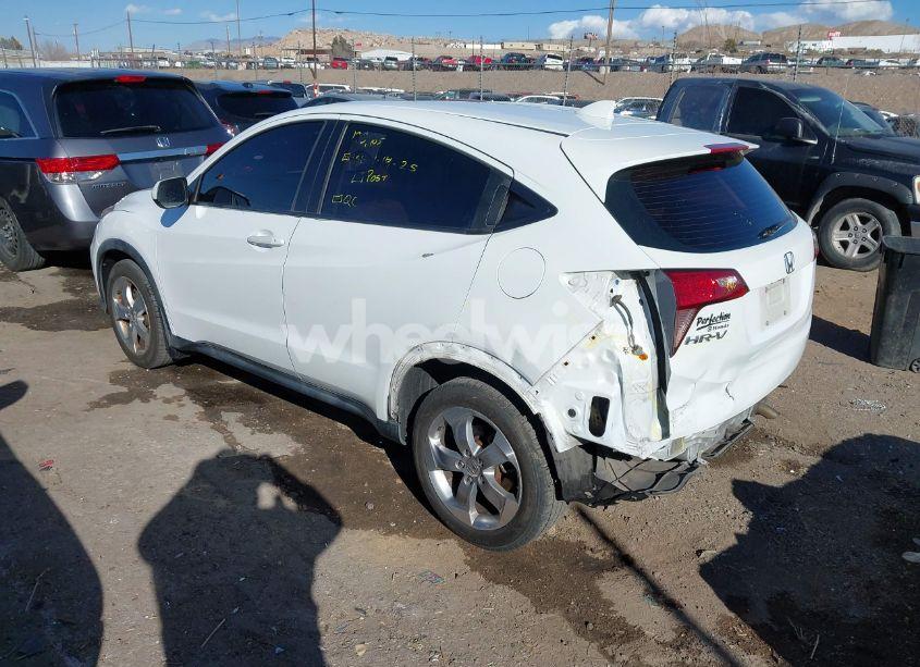 Photo 3 of 2016 Honda Hr-v LX (VIN 3CZRU5H30GM735201)