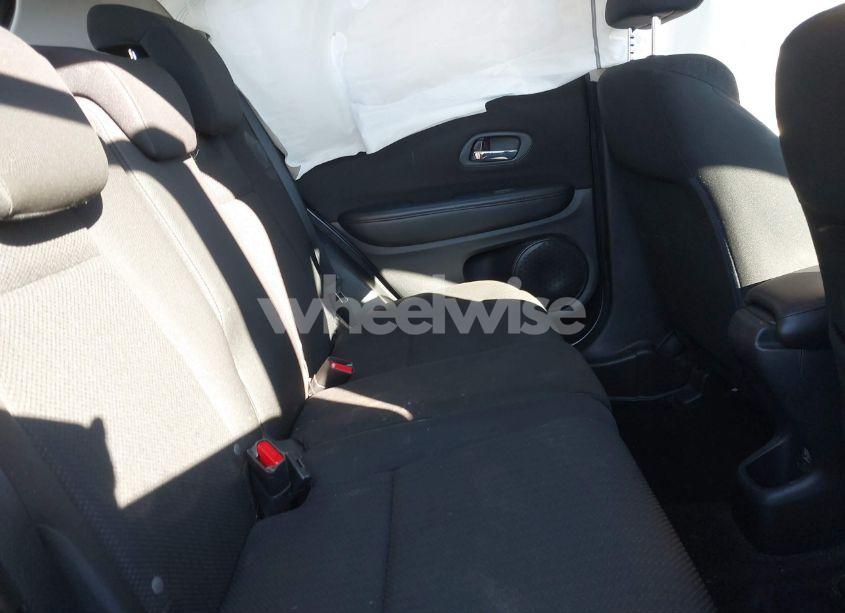 Photo 8 of 2016 Honda Hr-v LX (VIN 3CZRU5H30GM739202)