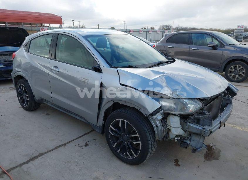 2017 Honda Hr-v LX (VIN 3CZRU5H30HG709570) main photo