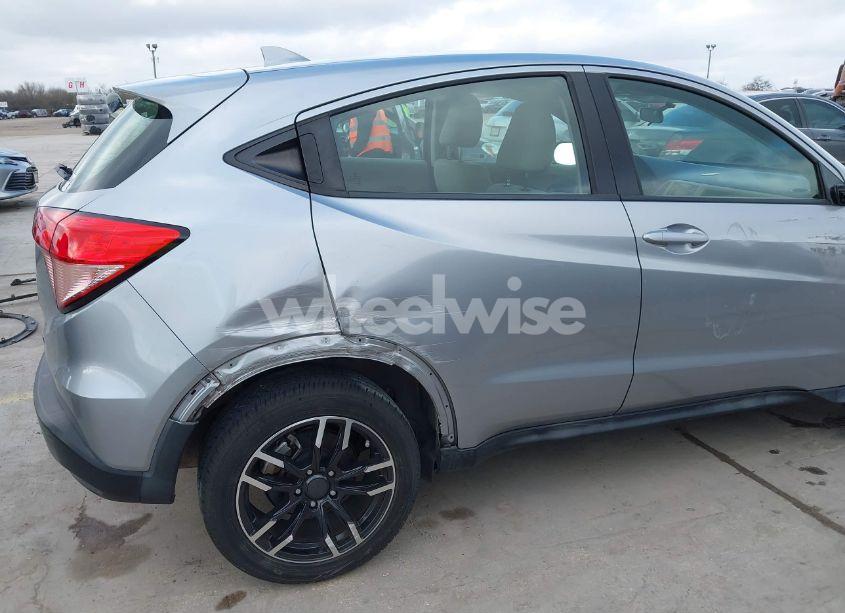 Photo 19 of 2017 Honda Hr-v LX (VIN 3CZRU5H30HG709570)