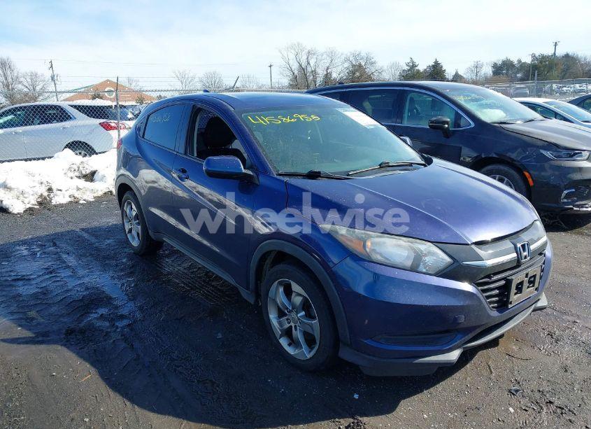 2017 Honda Hr-v LX (VIN 3CZRU5H30HM708601) main photo