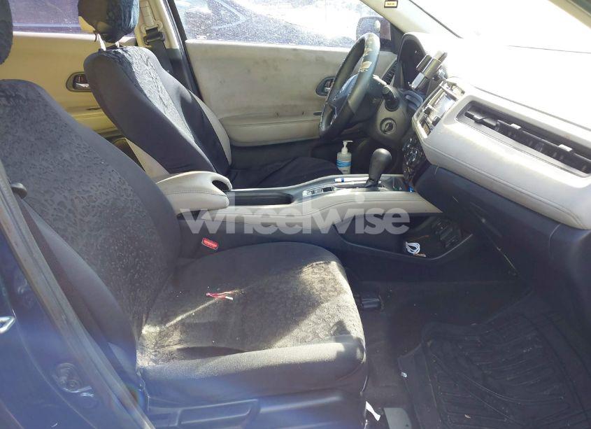 Photo 5 of 2017 Honda Hr-v LX (VIN 3CZRU5H30HM708601)