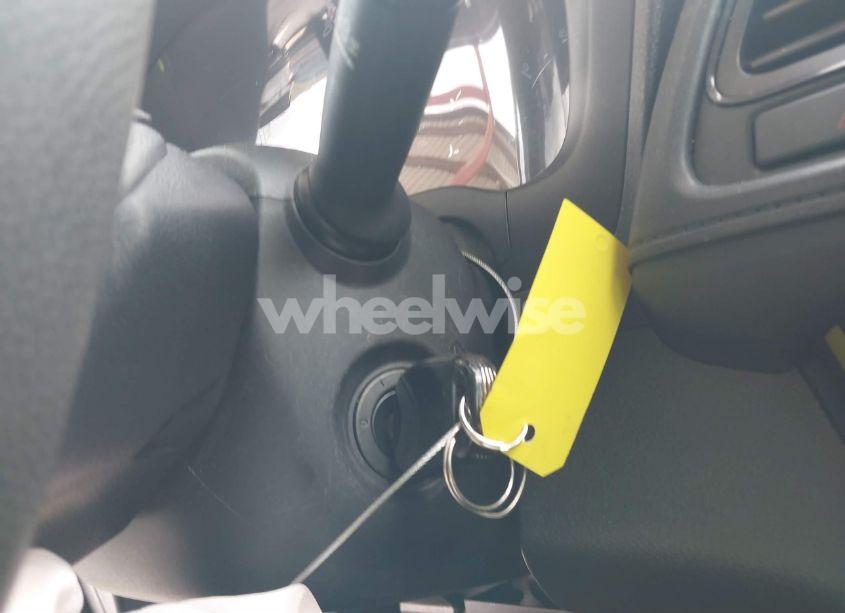 Photo 11 of 2017 Honda Hr-v LX (VIN 3CZRU5H30HM710106)