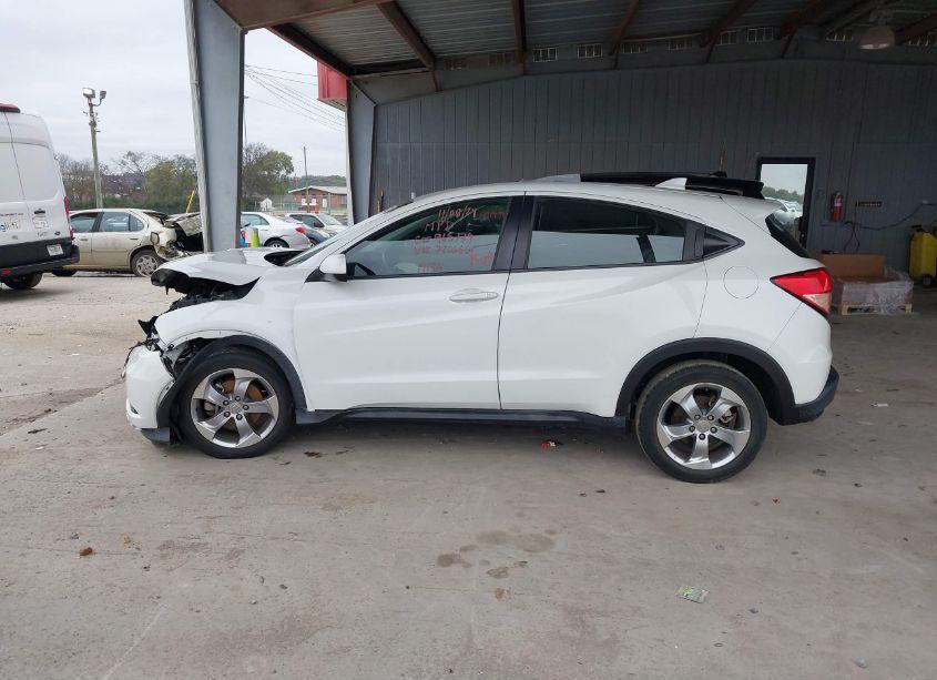 Photo 14 of 2017 Honda Hr-v LX (VIN 3CZRU5H30HM720666)