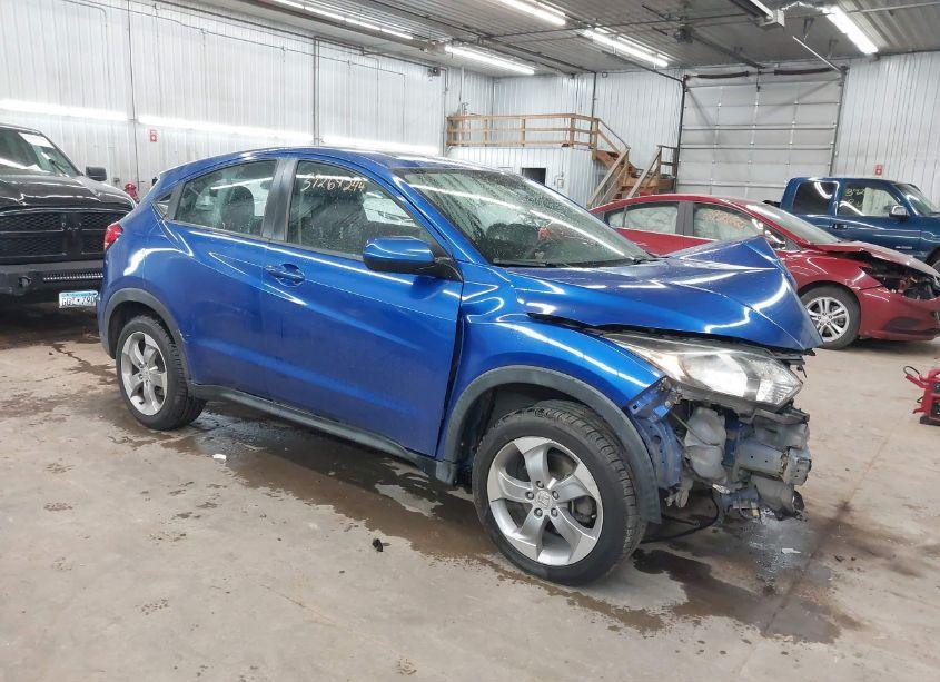2018 Honda Hr-v LX (VIN 3CZRU5H30JM704330) main photo