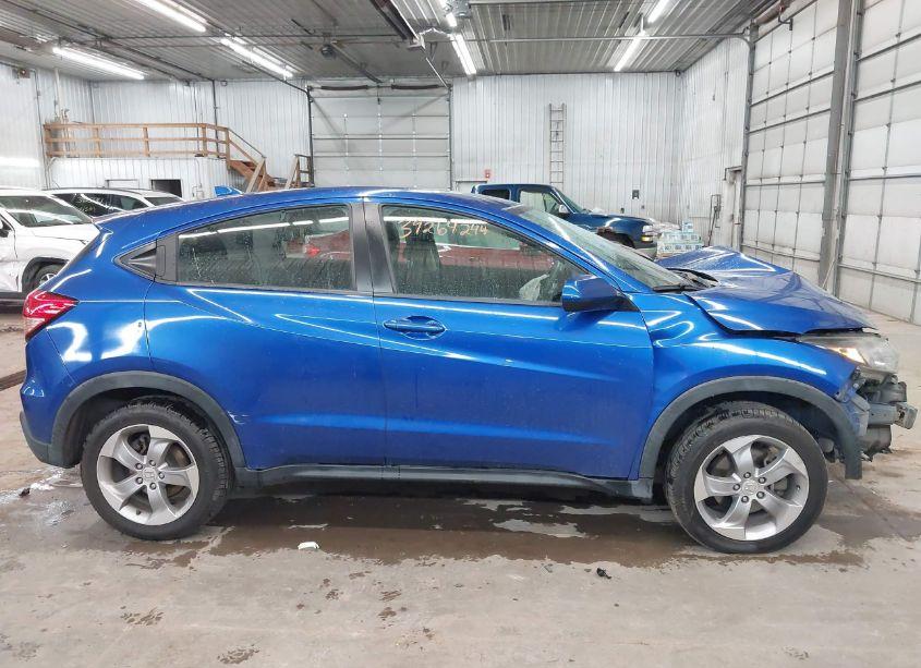 Photo 14 of 2018 Honda Hr-v LX (VIN 3CZRU5H30JM704330)