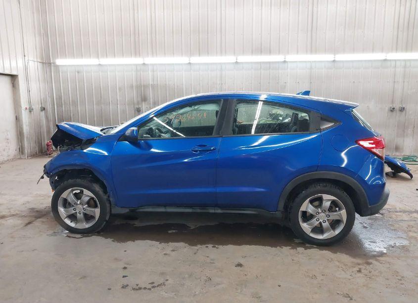 Photo 15 of 2018 Honda Hr-v LX (VIN 3CZRU5H30JM704330)