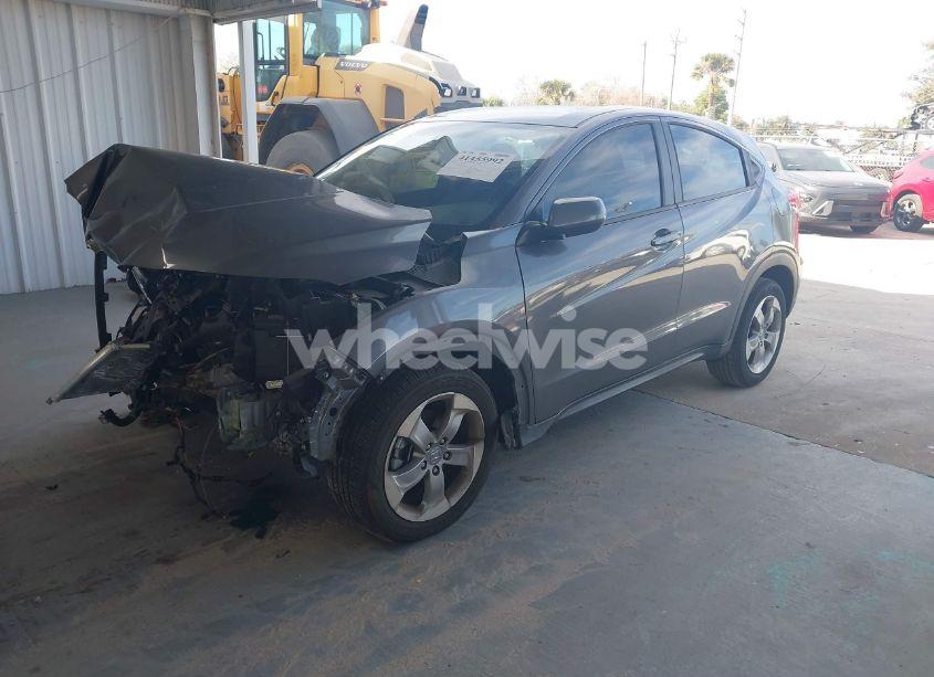 Photo 2 of 2021 Honda Hr-v 2WD LX (VIN 3CZRU5H30MM726784)