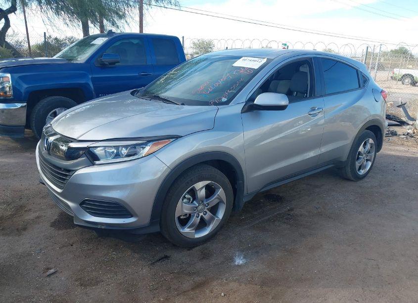 Photo 2 of 2022 Honda Hr-v 2WD LX (VIN 3CZRU5H30NM716757)