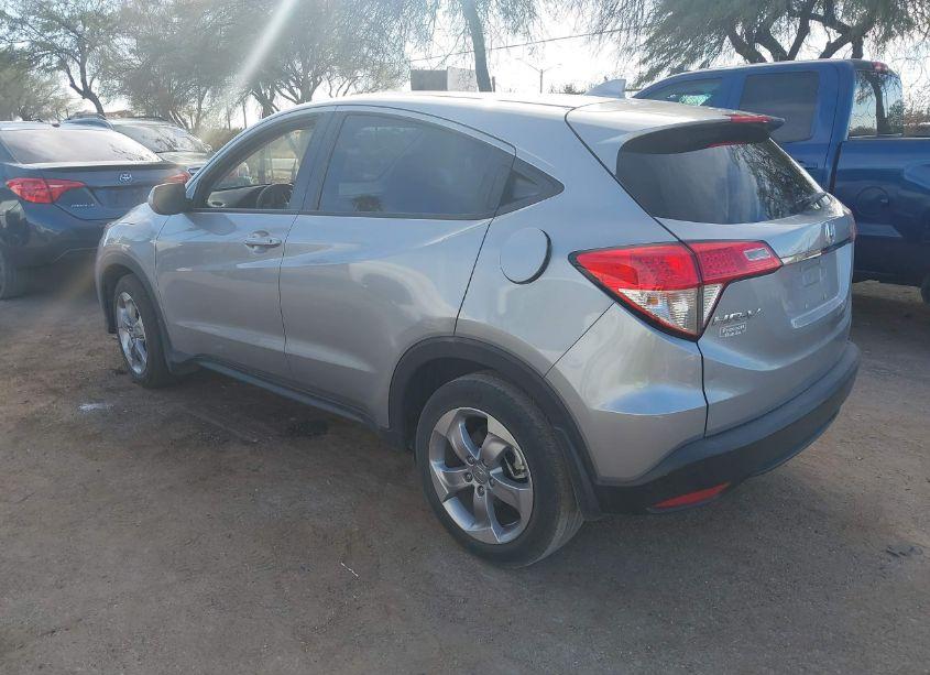 Photo 3 of 2022 Honda Hr-v 2WD LX (VIN 3CZRU5H30NM716757)