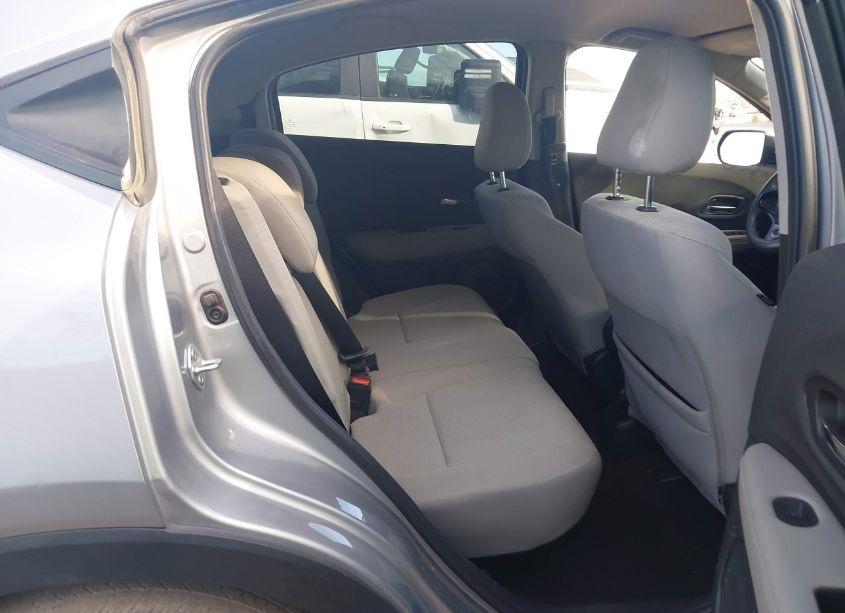 Photo 8 of 2022 Honda Hr-v 2WD LX (VIN 3CZRU5H30NM716757)