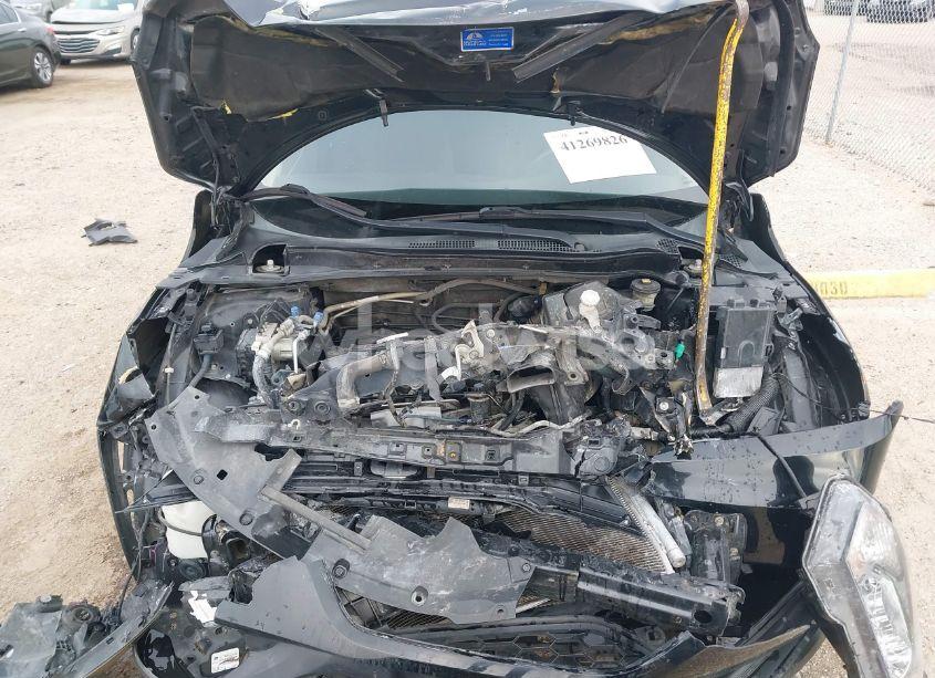 Photo 10 of 2016 Honda Hr-v LX (VIN 3CZRU5H31GM722196)