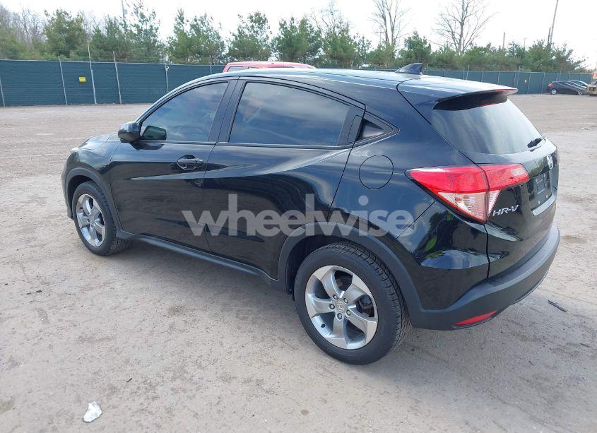 Photo 3 of 2017 Honda Hr-v LX (VIN 3CZRU5H31HG701915)