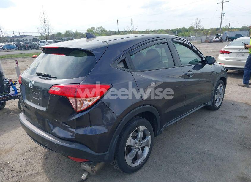 Photo 4 of 2017 Honda Hr-v LX (VIN 3CZRU5H31HM701804)
