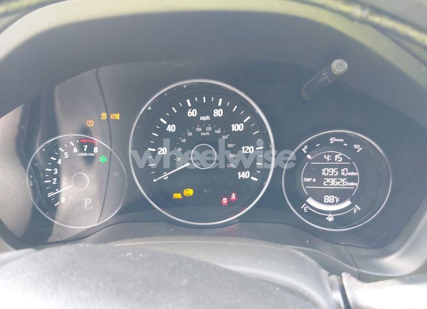 Photo 7 of 2017 Honda Hr-v LX (VIN 3CZRU5H31HM701804)