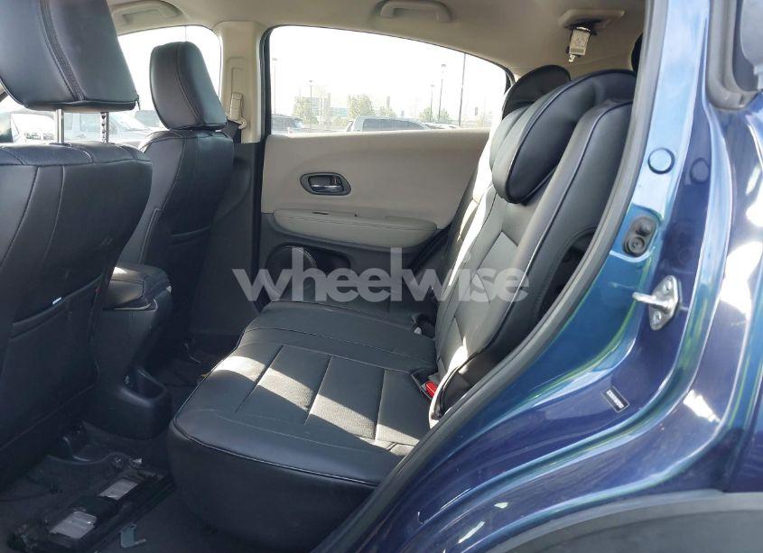 Photo 8 of 2017 Honda Hr-v LX (VIN 3CZRU5H31HM705481)