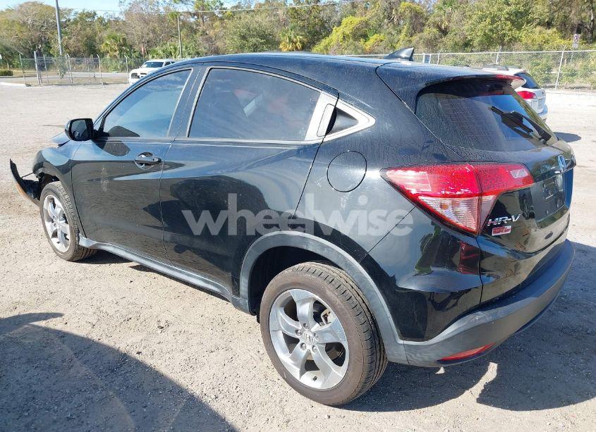 Photo 3 of 2017 Honda Hr-v LX (VIN 3CZRU5H31HM725388)