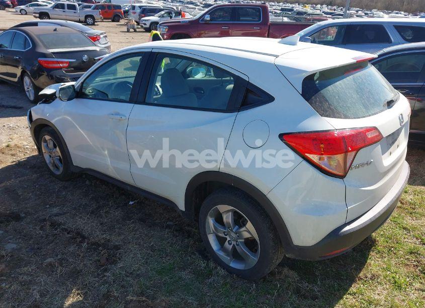 Photo 3 of 2018 Honda Hr-v LX (VIN 3CZRU5H31JM717362)