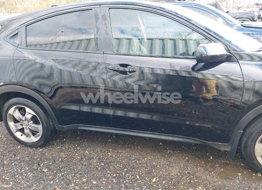 Photo 14 of 2019 Honda Hr-v LX (VIN 3CZRU5H31KM714477)