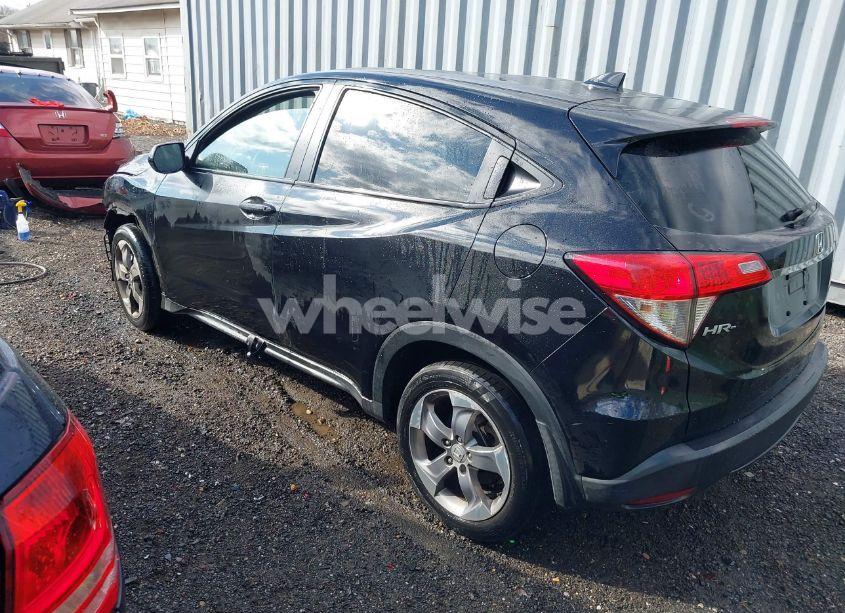 Photo 3 of 2019 Honda Hr-v LX (VIN 3CZRU5H31KM714477)