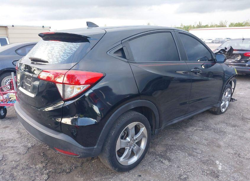 Photo 4 of 2019 Honda Hr-v LX (VIN 3CZRU5H31KM725205)