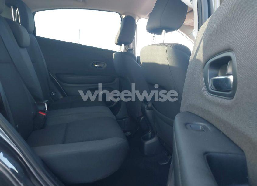 Photo 8 of 2020 Honda Hr-v 2WD LX (VIN 3CZRU5H31LM718918)